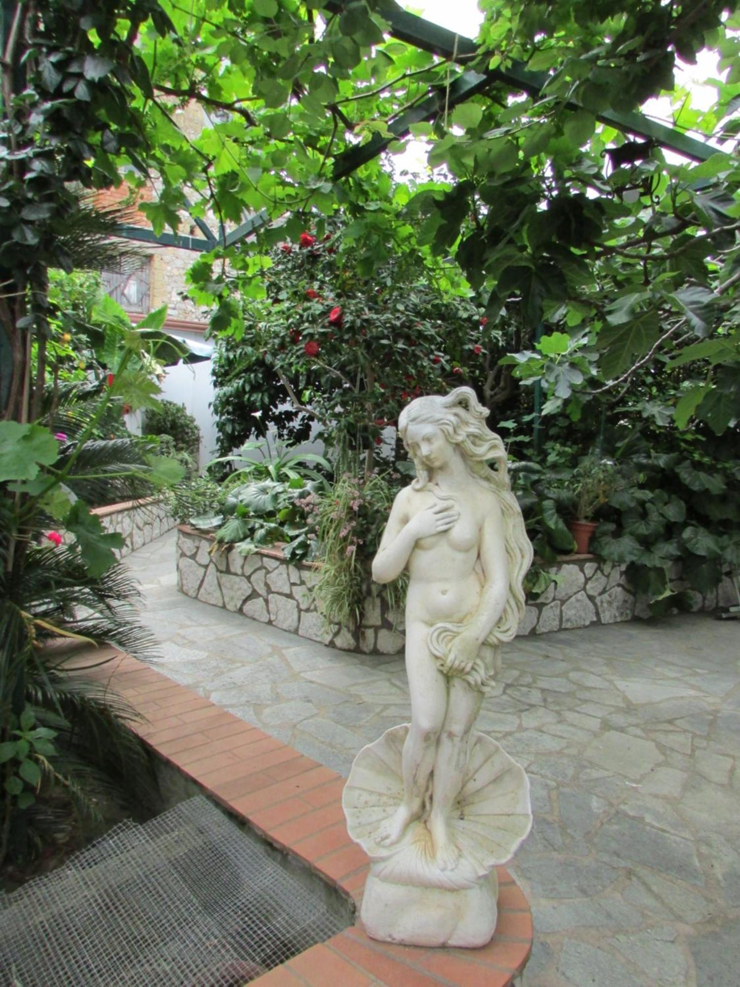 B&B Palazzo A Mare Capri Exterior photo